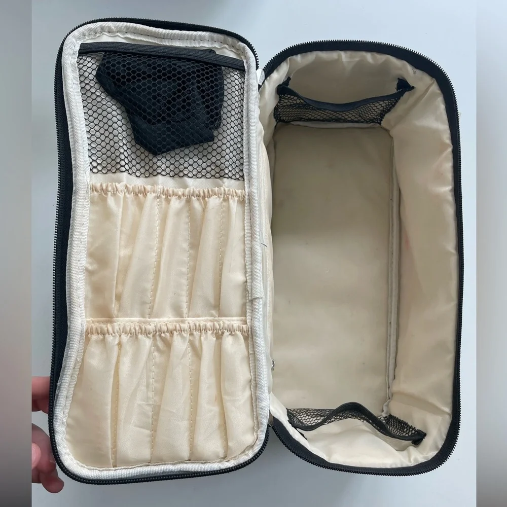 Ellis James Black and Cream Makeup Travel Bag